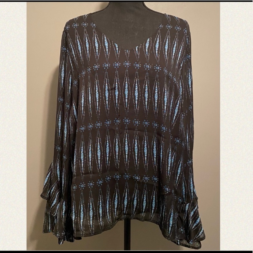 Octavia Bell Sleeve Black and Blue Top XL